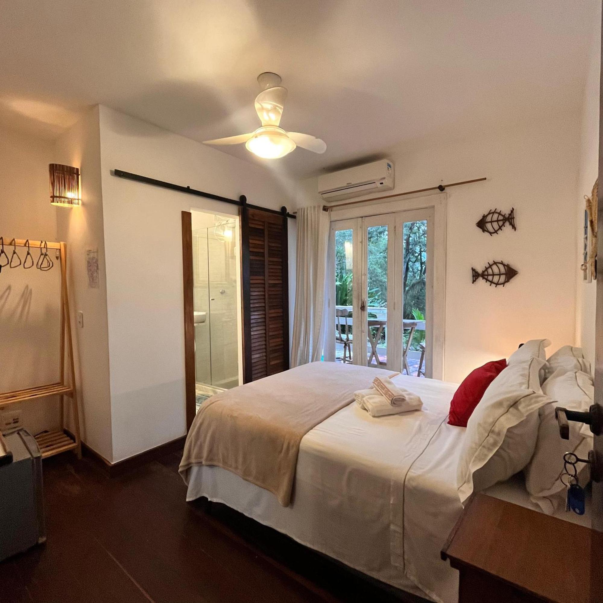 Suites - Casa Toscano อังกราโดสเฮย์ส ภายนอก รูปภาพ